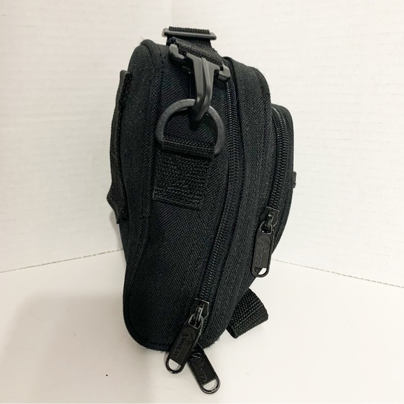 LOWEPRO Express Series EX60 Digital Camera Case Gadget Bag Zip Closure Durable - Picture 7 of 13